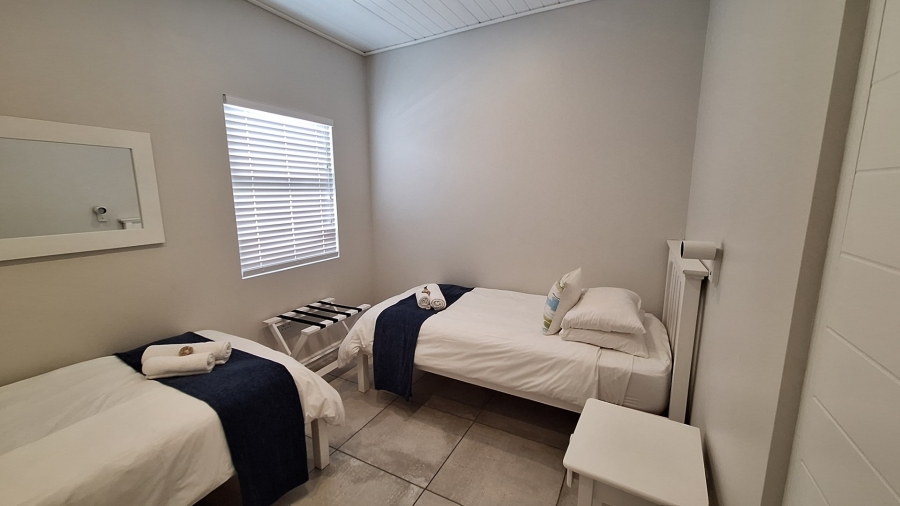 2 Bedroom Property for Sale in Elands Bay Western Cape